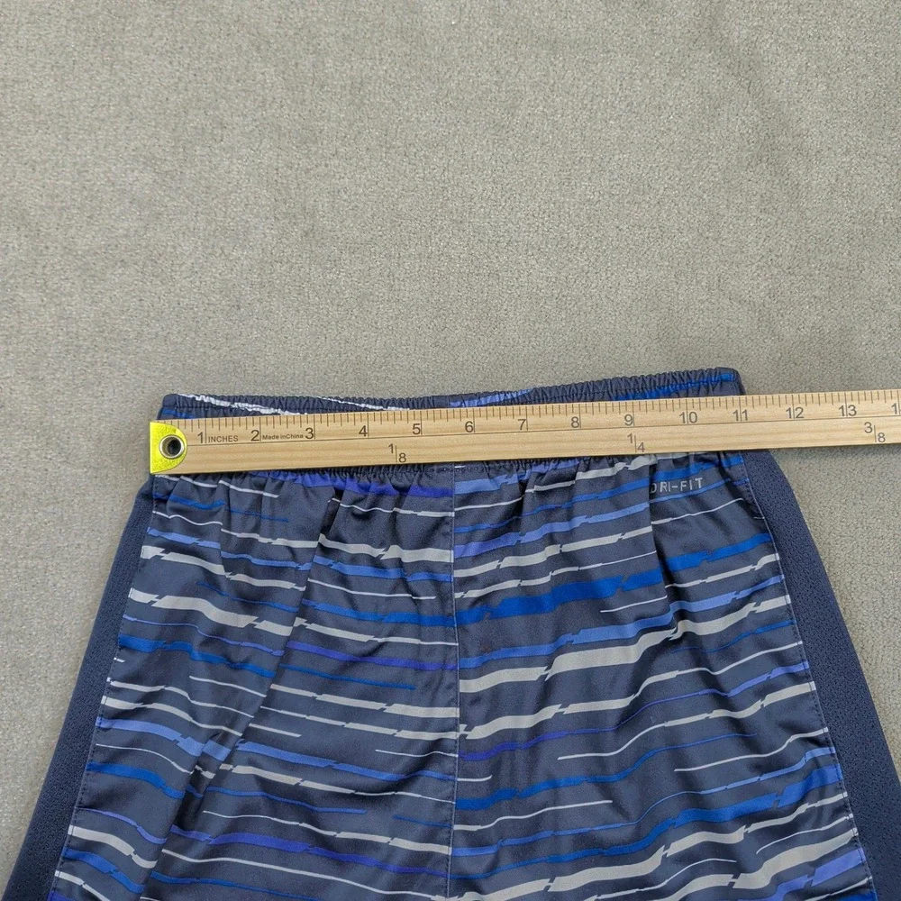 Nike Dri-FIT Boys Shorts Size Large Blue White Striped Athletic Shorts 831152